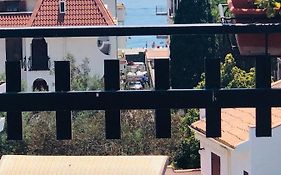Sea View 2 Bedroom Vacation Apartment